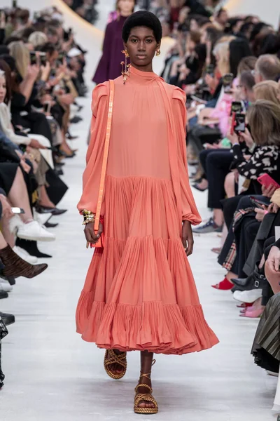 Look 44